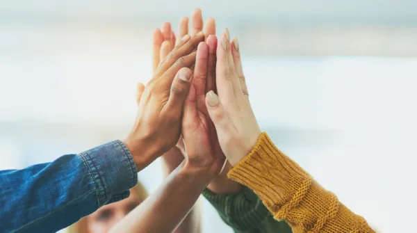 تقویت روابط اجتماعی